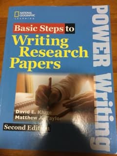 Writing Research Papersのサムネイル