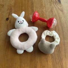 ベビー　ラトル　3点セットのサムネイル