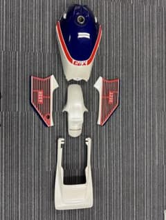 HONDA CBX400F 外装セット BEET 当時物 - メルカリ