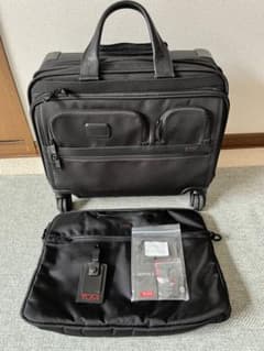 TUMI ALPHA2 4輪Deluxe Brief キャリーケース！！ - メルカリ