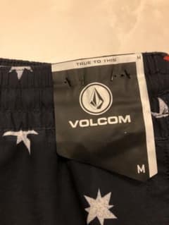 Volcom 水着　新品　最終値下げのサムネイル