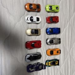 トミカ ミニカー 12台セット まとめ売りのサムネイル