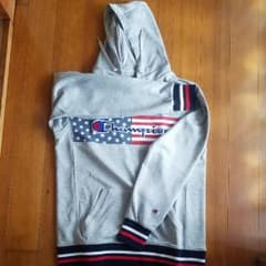 Champion☆アメリカ☆パーカー☆スポーティのサムネイル