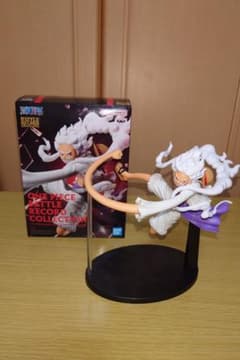ワンピースフィギュア　ニカ　ルフィのサムネイル