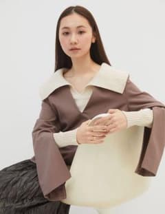 RANDEBOO レイヤードVトップ＆ペンシルパンツ セットアップのサムネイル