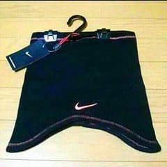 新品NIKE ネックウォーマー冬用のサムネイル