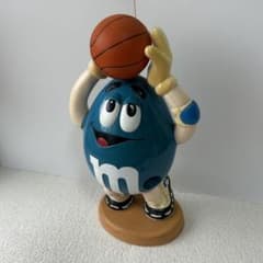 M&M's バスケットボール フィギュア ディスペンサー17センチ - メルカリ
