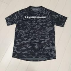 UNDER ARMOUR Tシャツのサムネイル