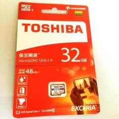 値下げ 2枚セット 東芝 microSD 32GB Class10のサムネイル