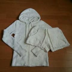 パール もこもこ パーカー ショートパンツ セットのサムネイル