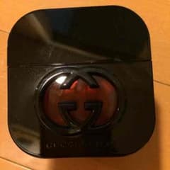 グッチ ギルティブラックのサムネイル