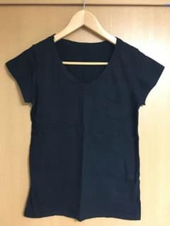 Z様ご予約済 coca ポケット付きVネック無地Tシャツ FREE sizeのサムネイル