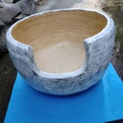 風炉 陶器製 水鉢 睡蓮鉢 メダカ鉢 - メルカリ