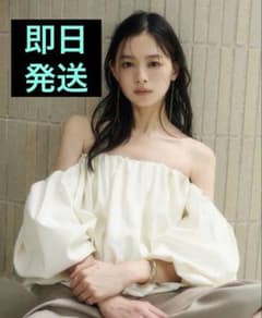 アニュアンス　anuans ボリュームバルーンブラウスのサムネイル