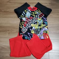 ウルトラマンパジャマ　120のサムネイル