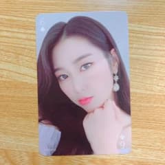 OHMYGIRL ジホ トレカのサムネイル