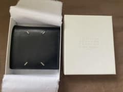 マルジェラ二つ折り財布のサムネイル