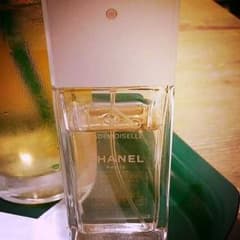 CHANEL♡ココマドモアゼル香水のサムネイル