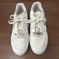 スニーカーadidas