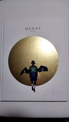 GUCCI2018カタログのサムネイル