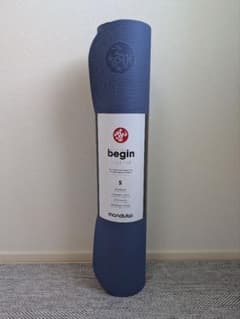 Manduka マンドゥカ ヨガマット 5mm BEGIN ムーンブラック Manduka マンドゥカ ヨガマット 5mm BEGIN ムーンブラック - メルカリ