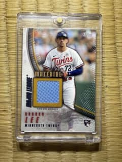 ブルックス・リー　Topps MLB ジャージーレリック(25/50シリアル)のサムネイル