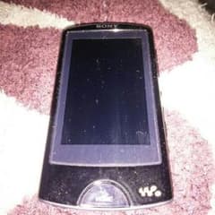 WALKMANのサムネイル