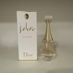 新品未使用　Dior J'adore オードパルファム 30mlのサムネイル