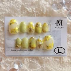 mimosa ミモザ イエローネイル 春ネイルのサムネイル