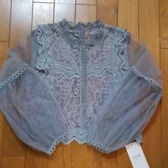 fifth レース　刺繍　ブラウスのサムネイル