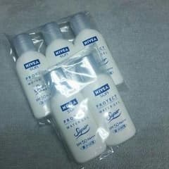 ニベアSUNプロテクトウォータージェルSPF50pA+++のサムネイル