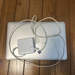 Apple MacBook Air 2012シルバー 充電器付き 2012 MacBook Air シルバー 日本語キーボード 充電ケーブルあり - メルカリ