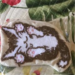 猫のダヤンのサムネイル