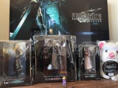 FF7 一番くじ　ABC賞＋ラストワン賞＋シークレット女装クラウドのサムネイル