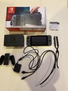 Nintendo Switch 本体　グレーのサムネイル