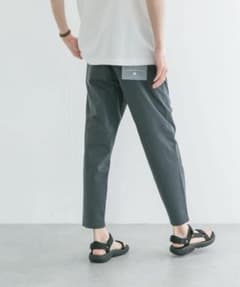 アーバンリサーチ　MOVEFIT SLIM TROUSERのサムネイル