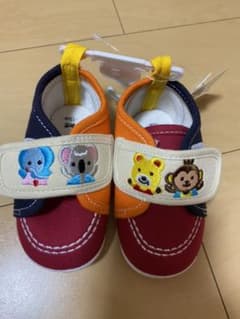 西松屋　13㎝のサムネイル
