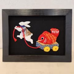 古布 押絵 縮緬細工 ハンドメイド 額 鯛車と兎 - メルカリ