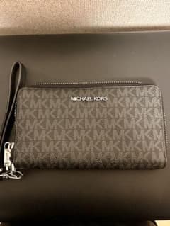 MICHAEL KORS ブラック モノグラム 長財布のサムネイル