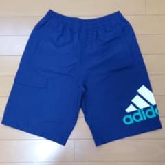 adidasのサムネイル