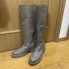 ZARA ラバー ロングブーツ フラット トラックソール - メルカリ