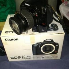 Canon EOS kiss digital X 箱あり 美品のサムネイル