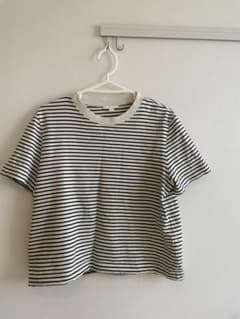【COS】Tシャツ 半袖　ボーダー　大きめSのサムネイル
