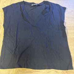 ZARA ザラ Vネック 半袖トップス Tシャツ ブラック 黒のサムネイル