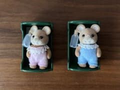め*)様 シルバニアファミリー ノーウッドネズミの赤ちゃん 男女セット(海外)のサムネイル