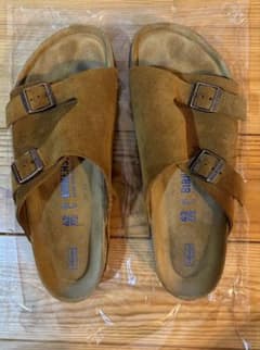 【美品】BIRKENSTOCK Zurich スエード サンダル 42のサムネイル