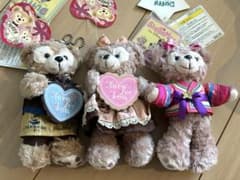 ♡ダッフィー♡シェリーメイ♡ぬいぐるみバッジ 3体ペアセットのサムネイル