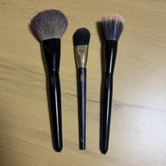 YSL メイクブラシセット 3本 - メルカリ