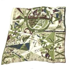 希少☆エルメス　カレ100 シワ加工 数字・幾何学模様柄 ショール　スカーフ 希少☆エルメス カレ100 シワ加工 数字・幾何学模様柄 ショール
