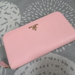 PRADA サフィアーノ ラウンドファスナー 長財布 ピンク - メルカリ